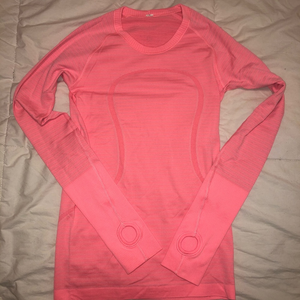 LULULEMON swiftly tech long sleeve